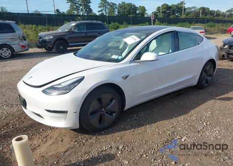 2020 Tesla Model 3 Long Range Dual Motor All-Wheel Drive z USA, uszkodzony, nr VIN 5YJ3E1EB6LF622297